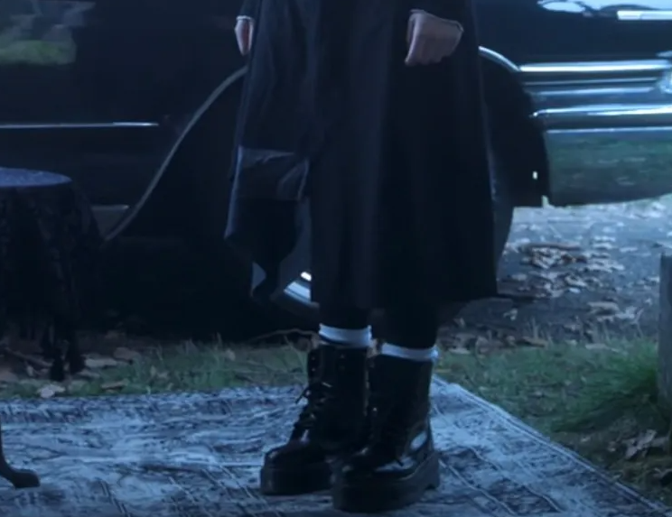 Vestiti come Mercoledì Addams